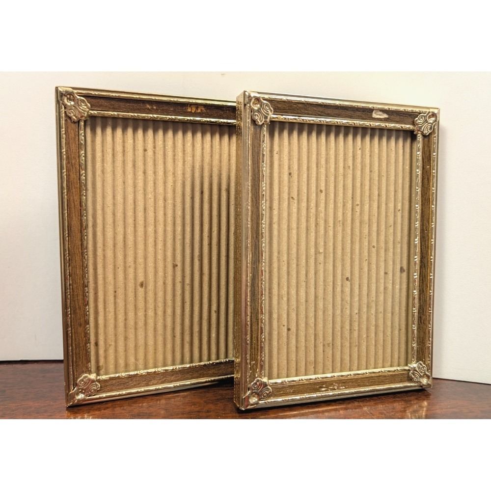 Pair Vintage Matching Gold Tone Ornate Hanging Picture Frames 5x7 Floral Corners